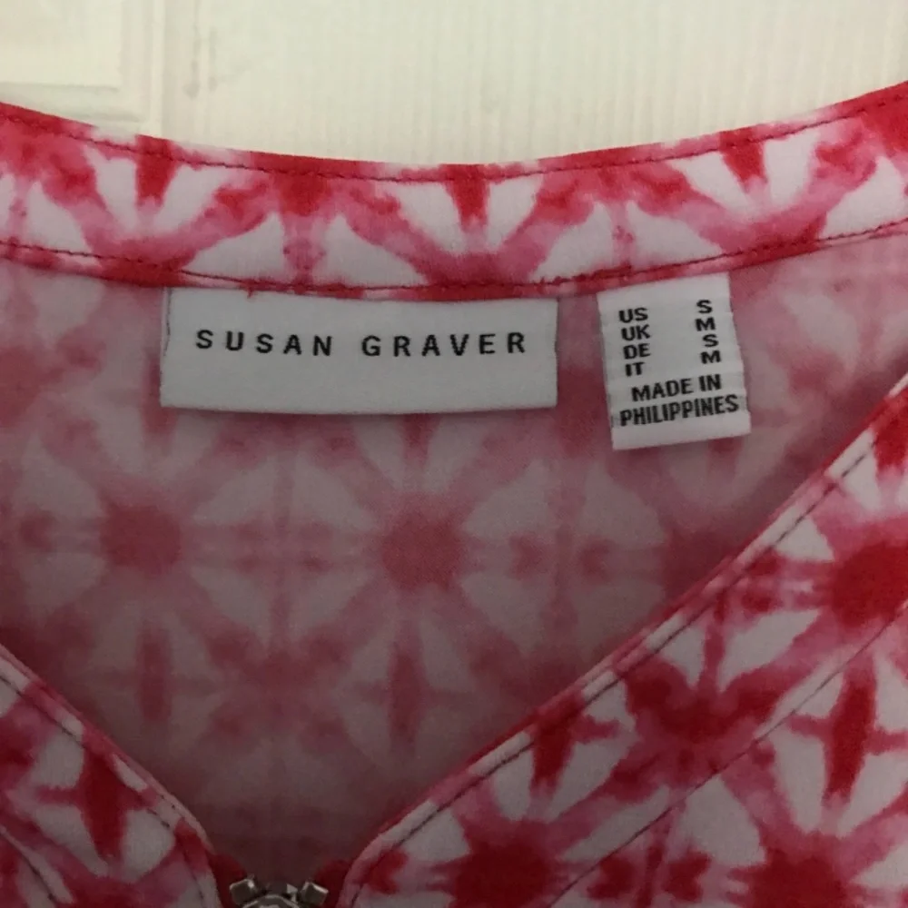 Susan Graver Liquid Knit Short Sleeve Top - Picture 4 of 5